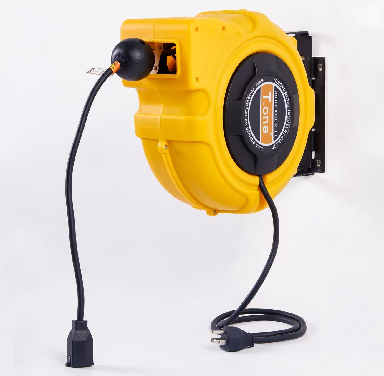 Wall Mounted Automatic Retract - Electric Reel avis et prix