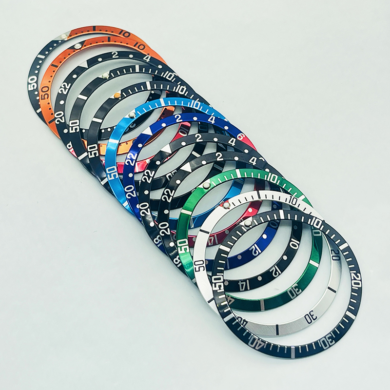 36.5mm Curved Aluminum Watch b - Reel Case avis et prix